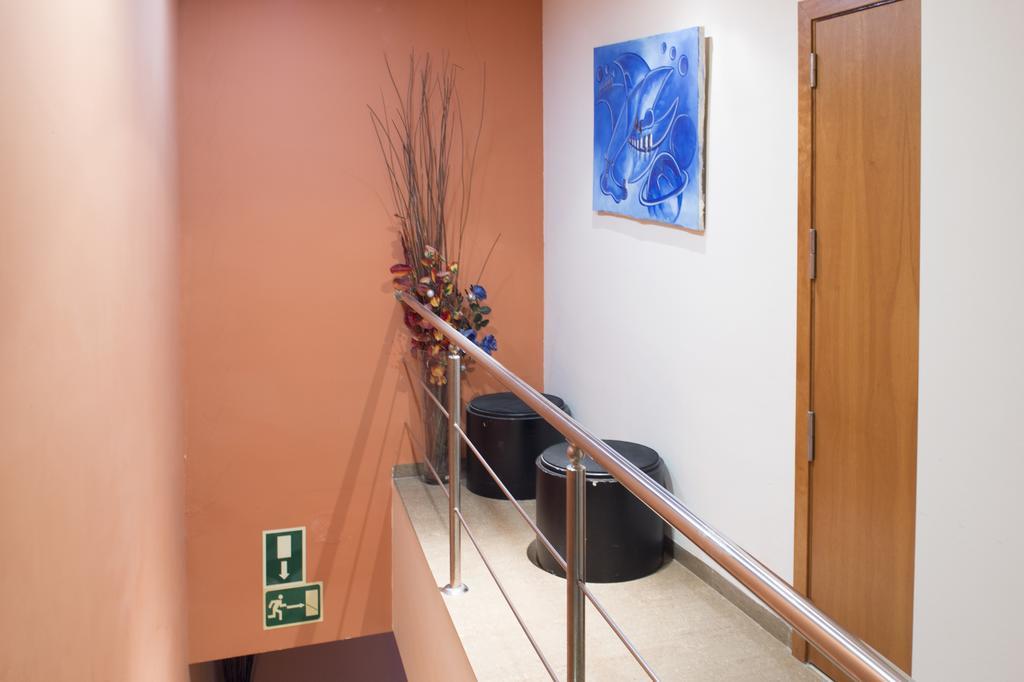 Hostal Drassanes Barselona Dış mekan fotoğraf