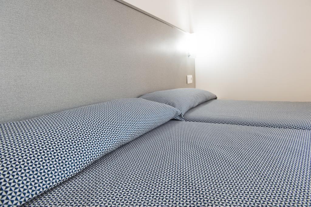 Hostal Drassanes Barselona Dış mekan fotoğraf